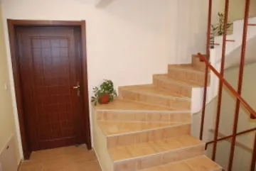 ホテル Pirin House バンスコ ブルガリア